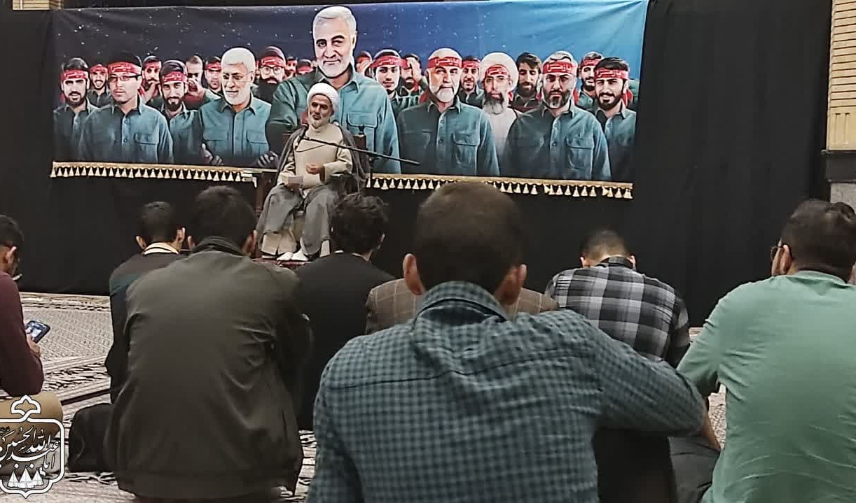 گزارش تصویری محفل روضه هفتگی هیئت ابا عبدالله الحسین علیه السلام