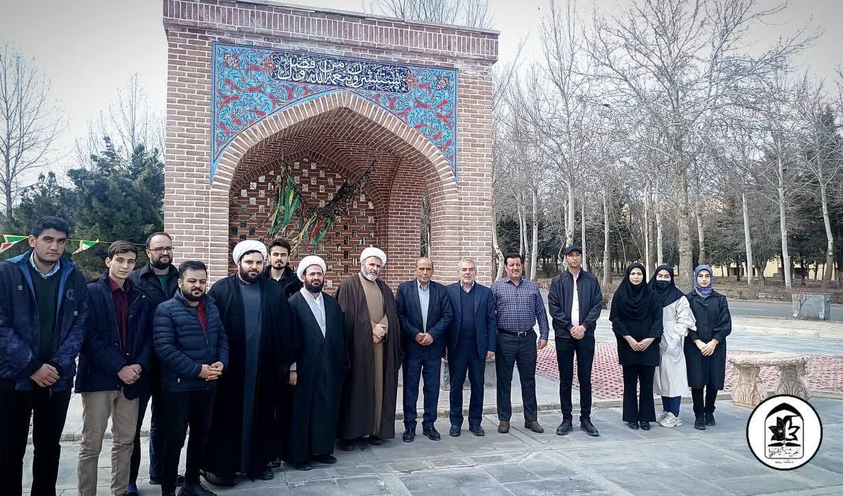 برگزاری مراسم غبارروبی گلزار شهدا به مناسبت روز بزرگداشت #شهدا توسط انجمن اسلامی دانشجویان دانشگاه ارومیه