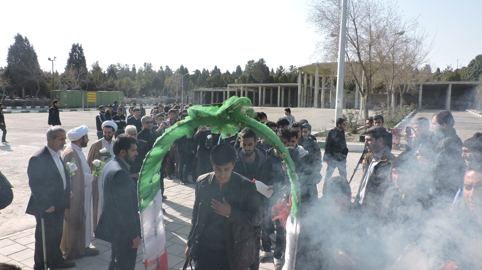 اعزام کاروان راهیان نور دانشجویان پسر، شنبه 23اسفندماه  از مزار شهدای ارومیه به مناطق جنگی جنوب کشور