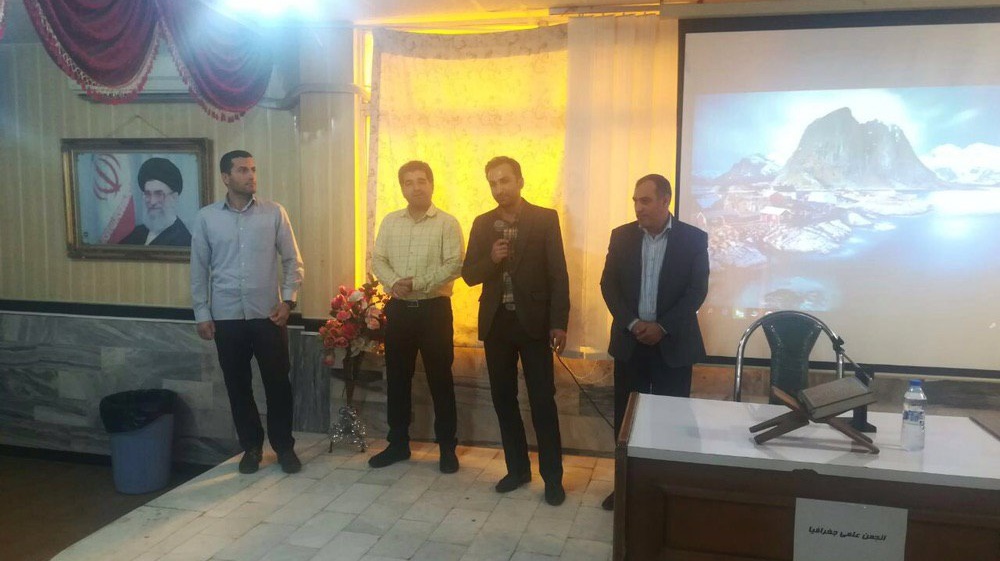 مراسم معارفه انجمن علمی دانشجویی جغرافیا ویژه دانشجویان نو ورود ۹۸ برگزار شد
