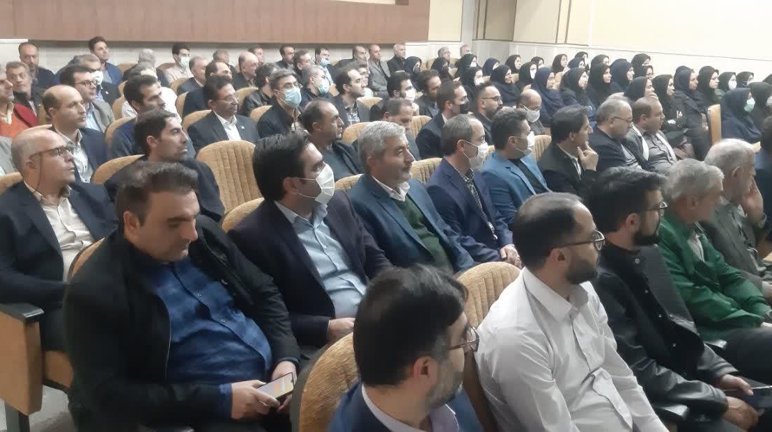 گزارش تصویری| نشست نقش نماز در جلوگیری از آسیبهای اجتماعی