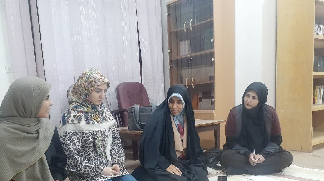 گزارش | نشست صمیمانه مدیر فرهنگی و اجتماعی دانشگاه با دانشجویان در خوابگاه بنت الهدی برگزار شد.