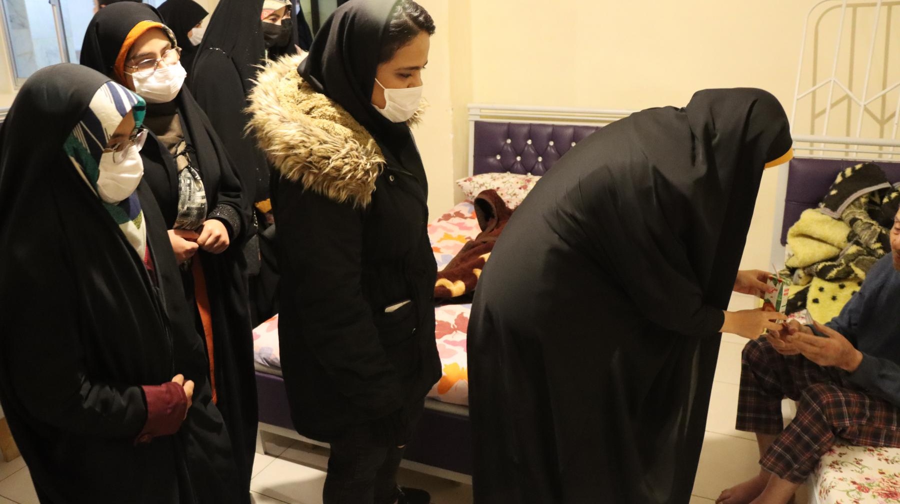 بازدید دانشجویان دانشگاه ارومیه از خانه سالمندان محسنین