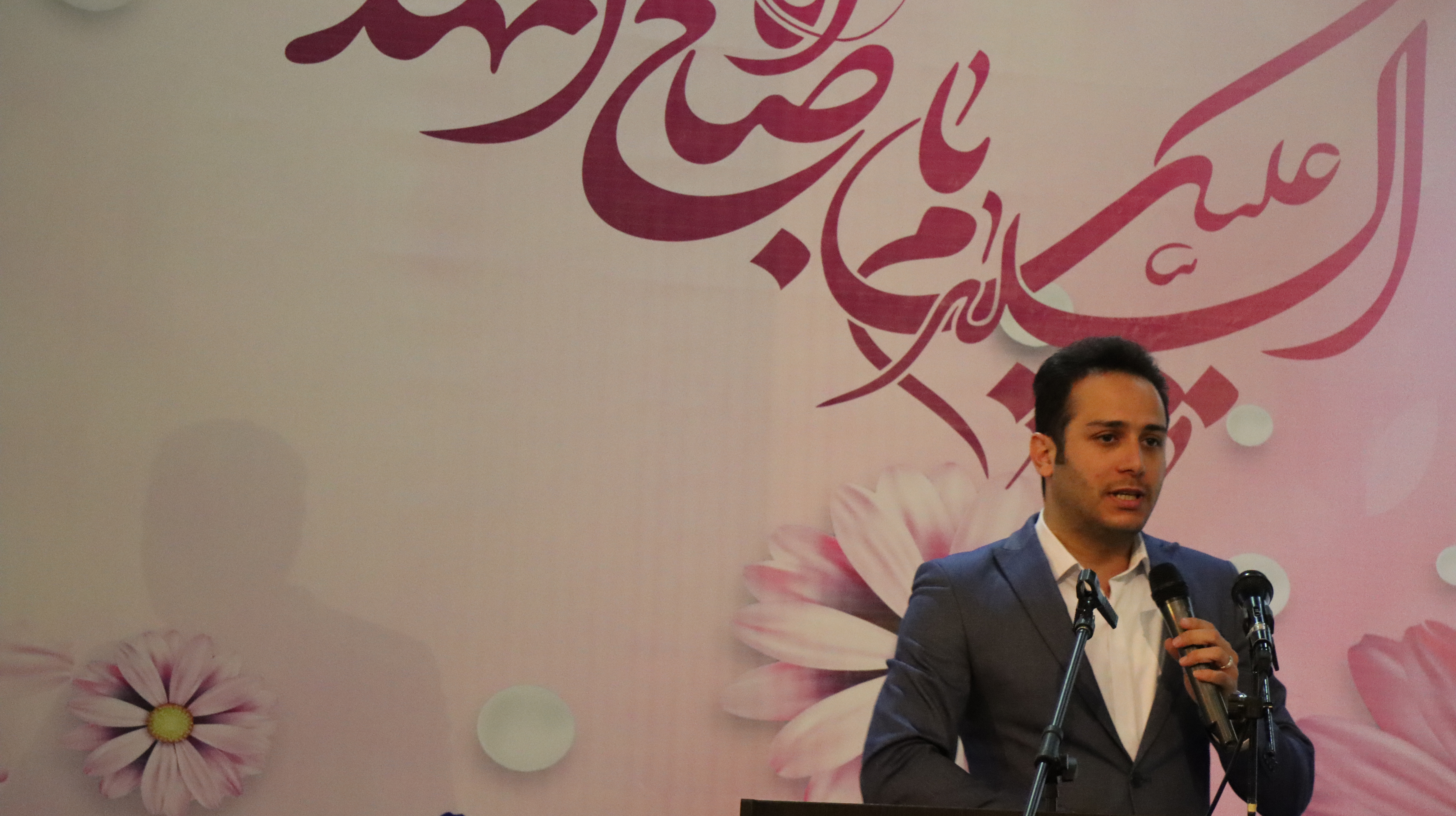  گزارش جشن بزرگ نیمه شعبان در دانشگاه ارومیه 
