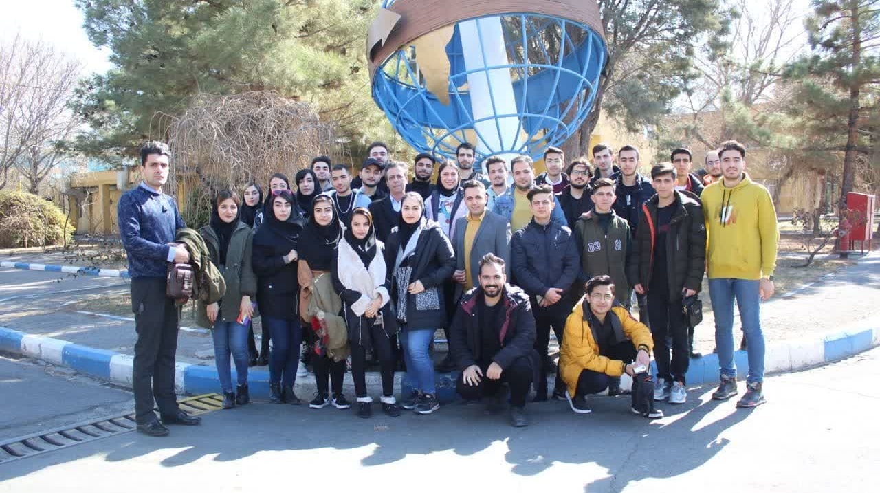 گزارش برگزاری اردوی راهیان پیشرفت و بازدید از شرکت متوژن تبریز 