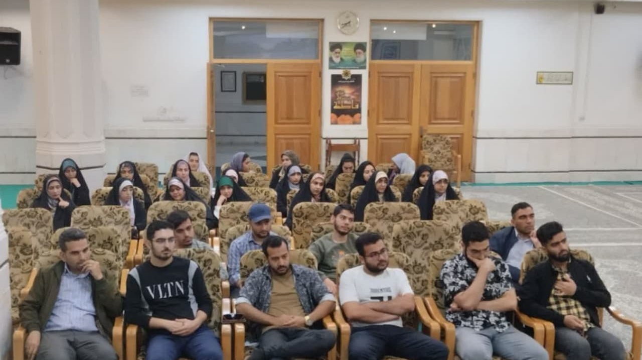 حضور دانشجویان دانشگاه ارومیه در مرکز تحقیقات کامپیوتری علوم اسلامی