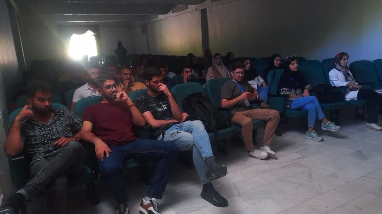 گزارش تصویری پخش زنده بازی ایران - آلمان از سری مسابقات لیگ ملت‌های والیبال