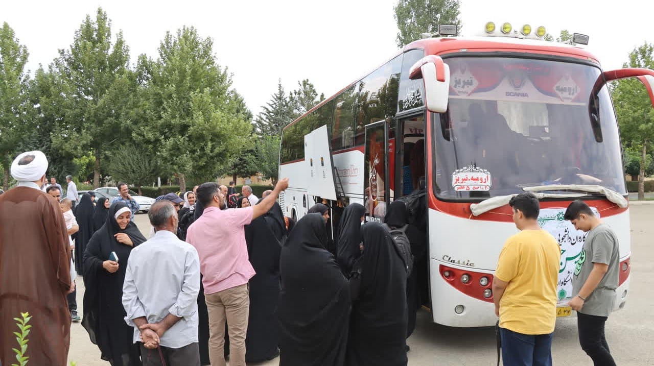 گزارش تصویری مراسم بدرقه کاروان دانشجویی پیاده‌روی اربعین حسینی سال ۱۴۰۲ دانشگاه ارومیه