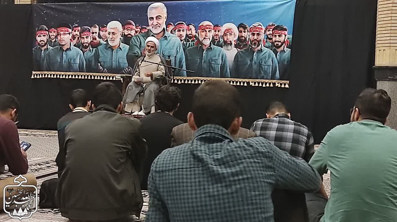گزارش تصویری محفل روضه هفتگی هیئت ابا عبدالله الحسین علیه السلام