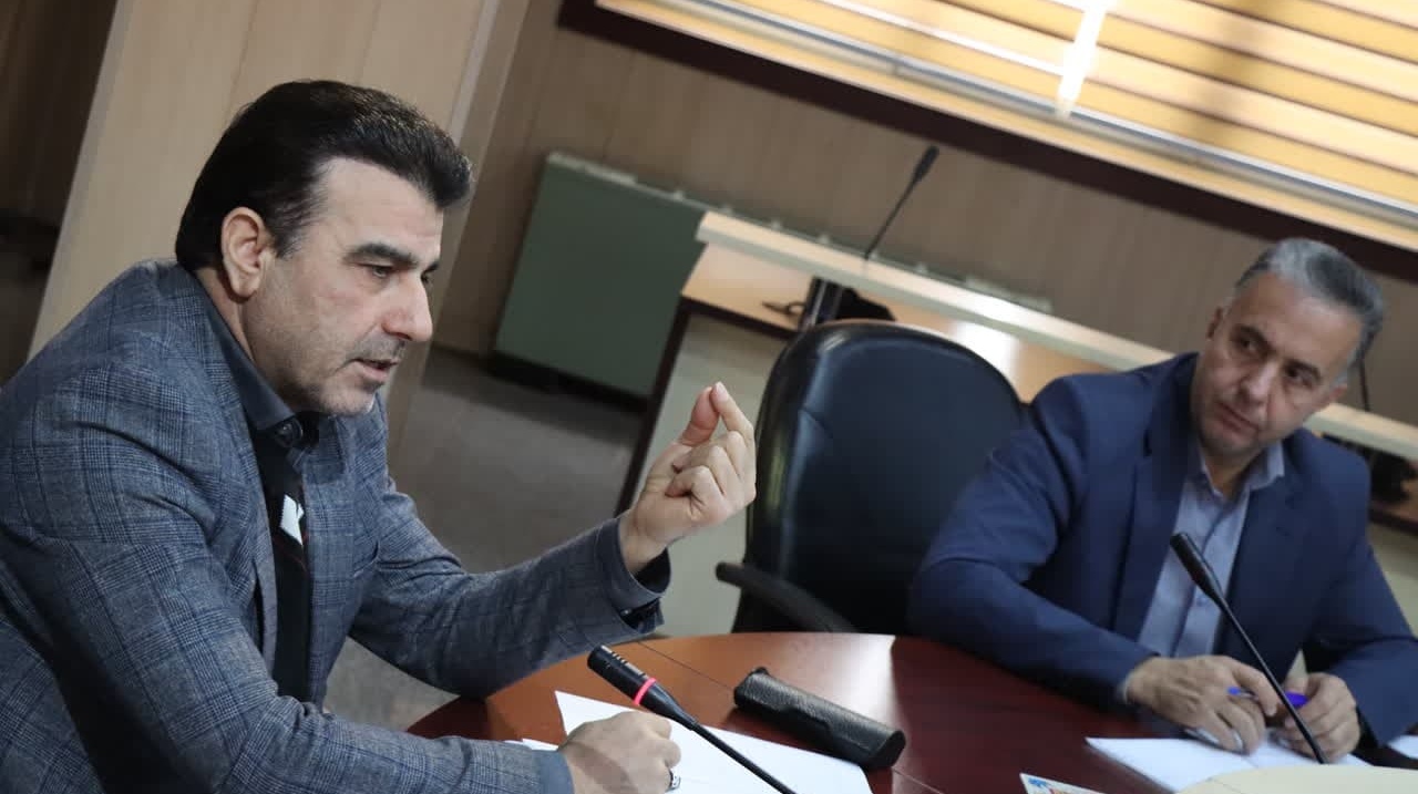 دومین جلسه نمایندگان ورزشی دانشکده‌ها و قسمت‌های اداری دانشگاه برگزار شد.