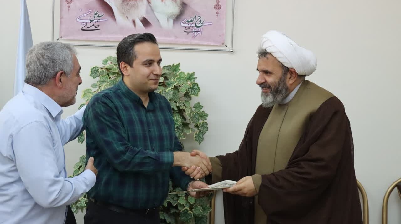 مراسم گرامیداشت عید غدیر با حضور جمعی از دانشگاهیان در دانشگاه ارومیه 