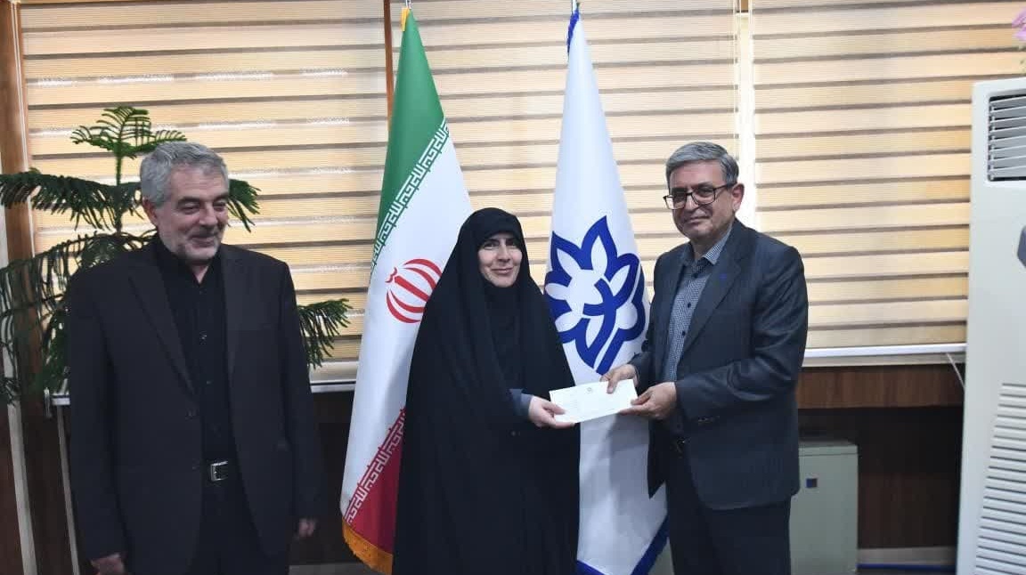 تجلیل از مدیر و کارشناسان فرهنگی معاونت فرهنگی و دانشجویی دانشگاه ارومیه