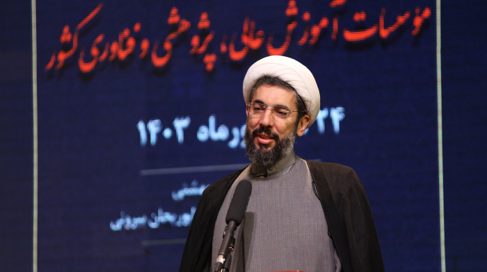 حجت‌الاسلام والمسلمین مصطفی رستمی: دولت وفاق ملی شرایط شکل‌گیری کرسی‌های آزاداندیشی را ایجاد کند