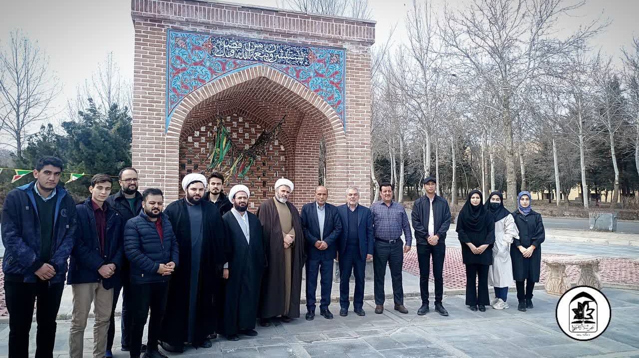 برگزاری مراسم غبارروبی گلزار شهدا به مناسبت روز بزرگداشت #شهدا توسط انجمن اسلامی دانشجویان دانشگاه ارومیه