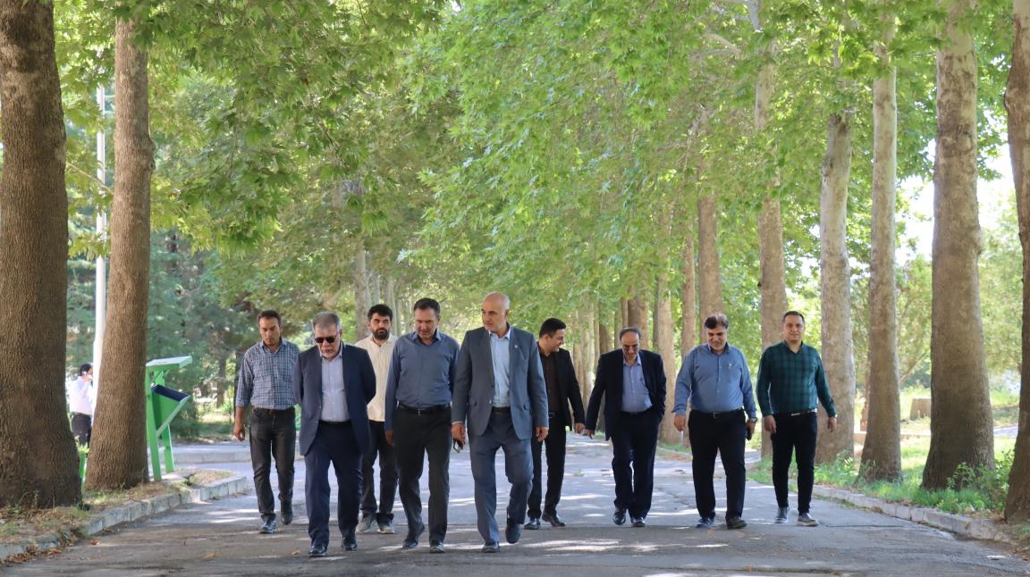 بازدید معاون سازمان امور دانشجویان از دانشگاه ارومیه